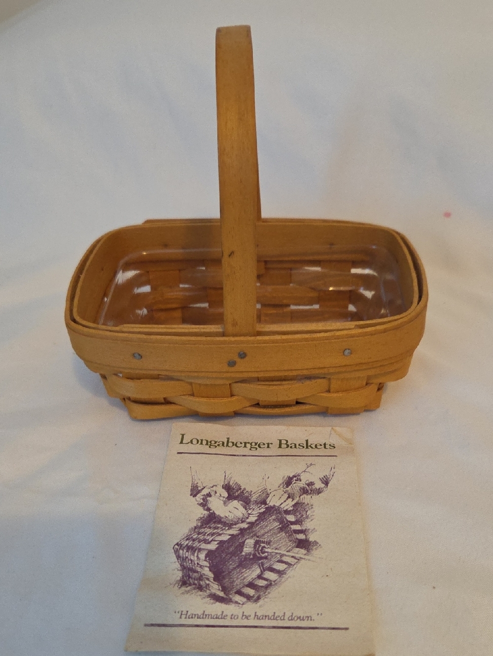 Longaberger Small Woven Basket in Honey Tone with Handle
